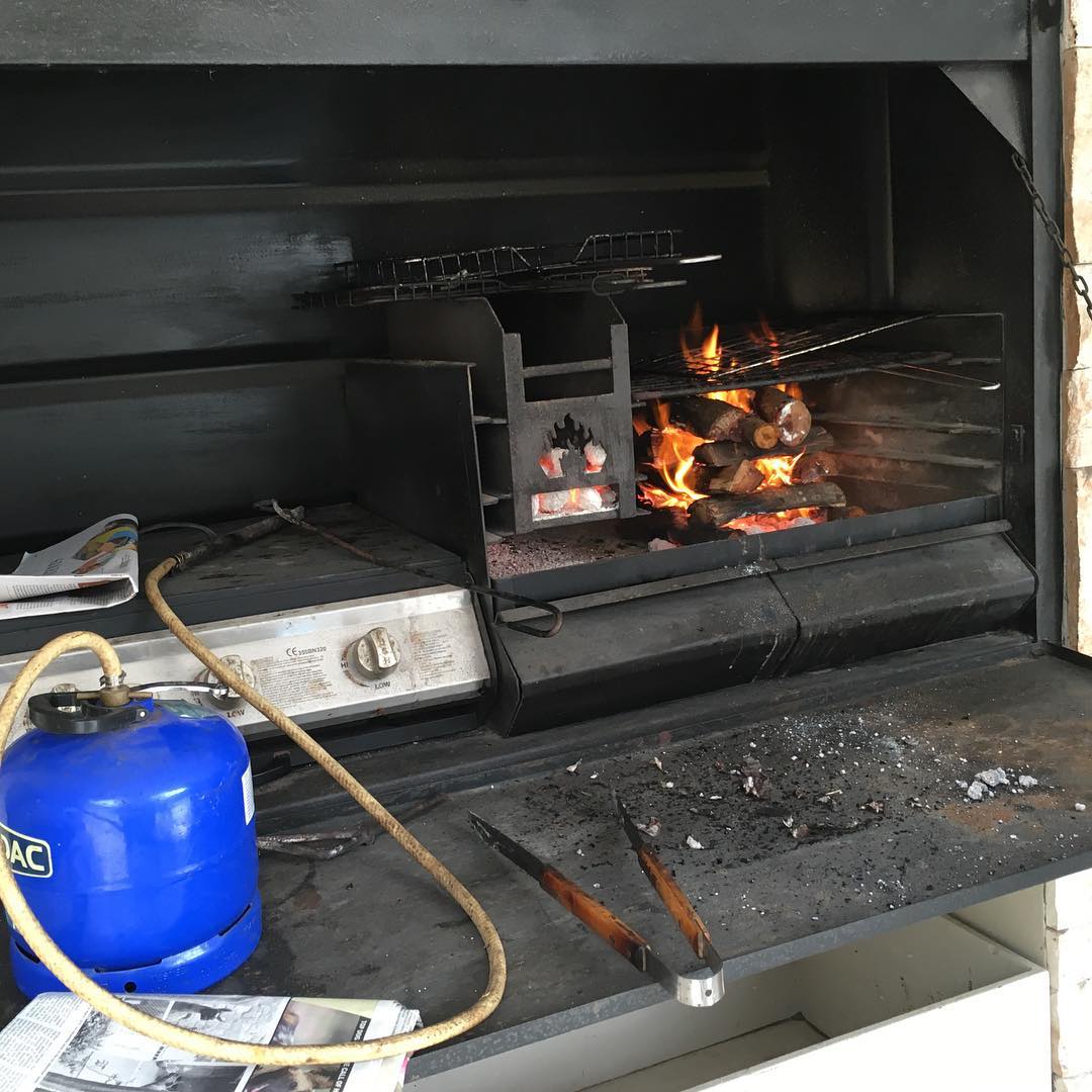 Yeah so this is a proper bbq/ braai
