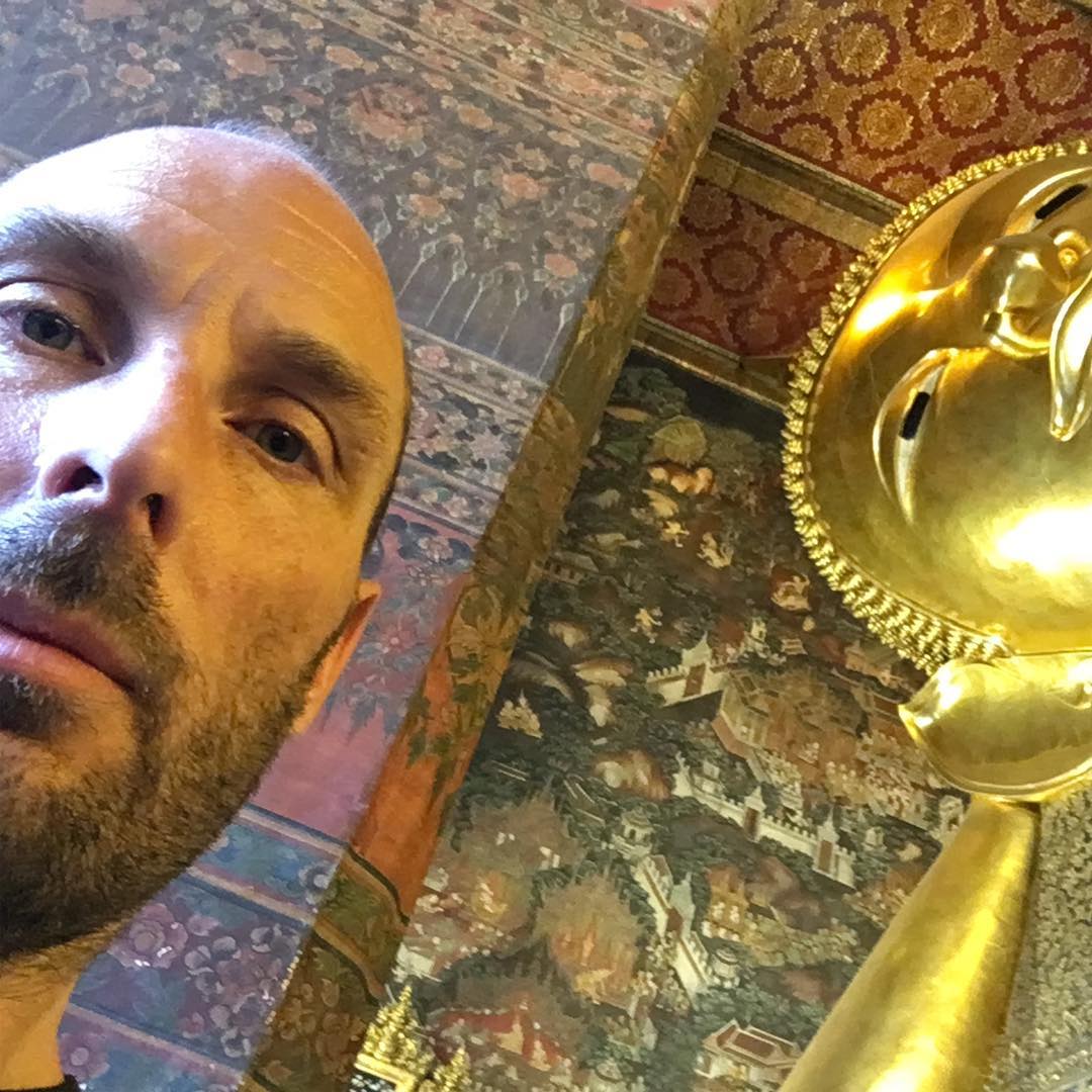 Buddha selfie