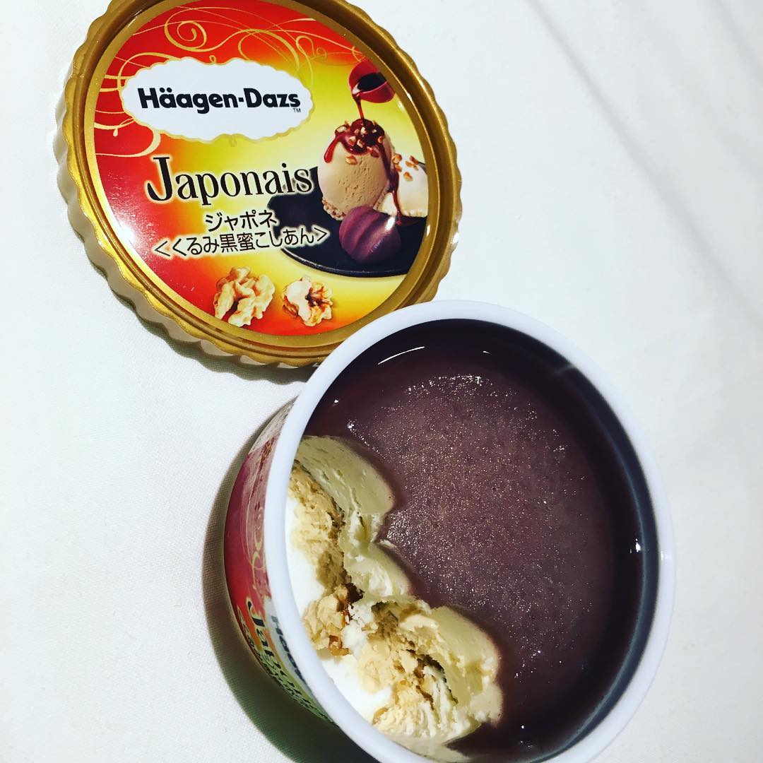 Not sure entirely what flavour but tasty. 🇯🇵🍨