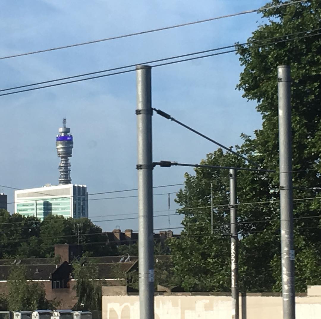 Au Revoir londres and le BT tower