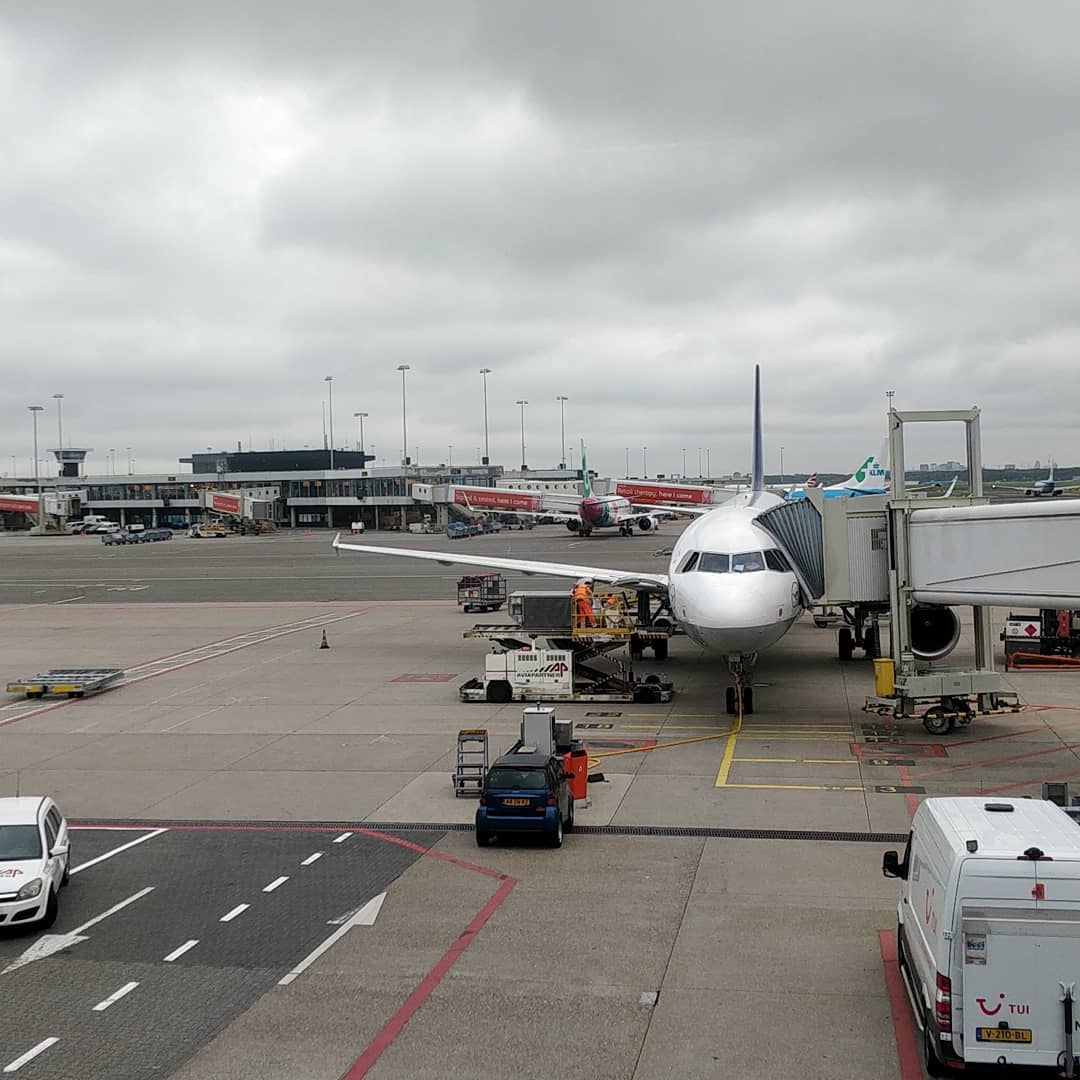 AMS > FRA