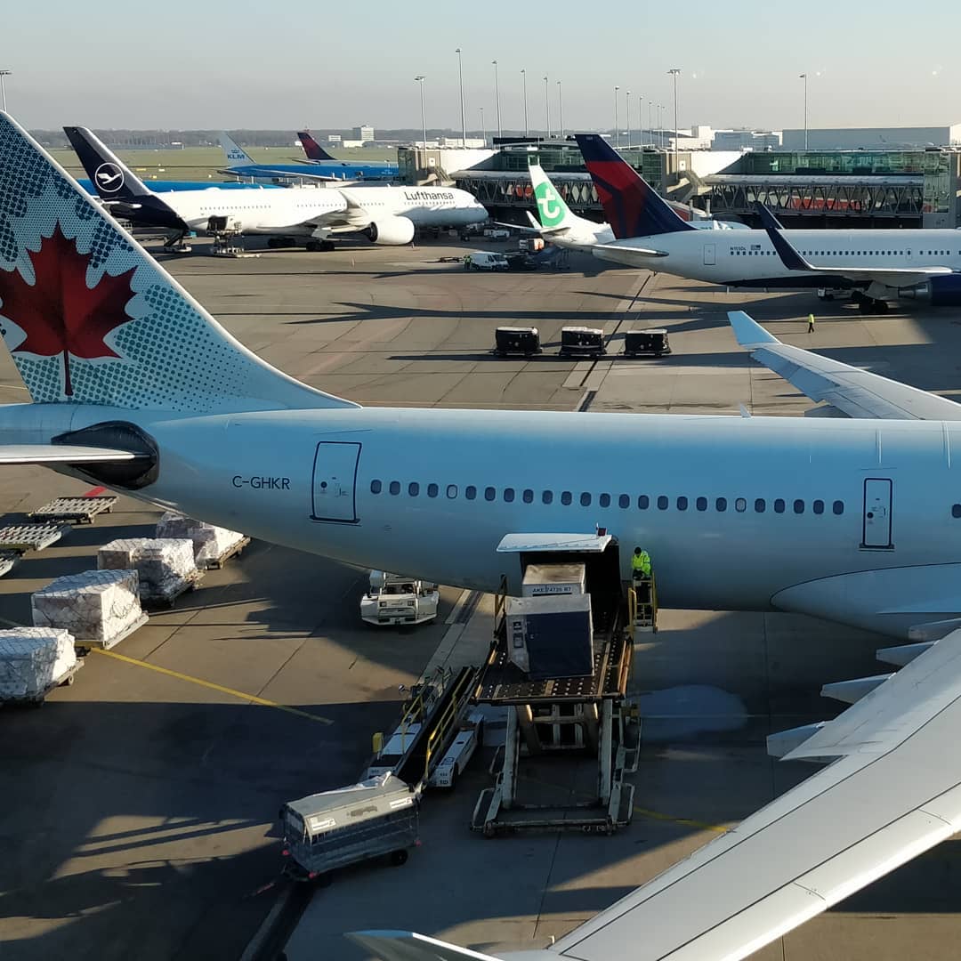 AMS > LCY