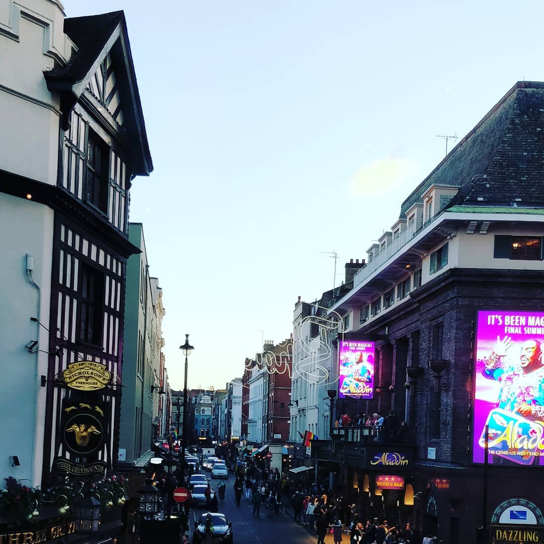 Soho iñnit