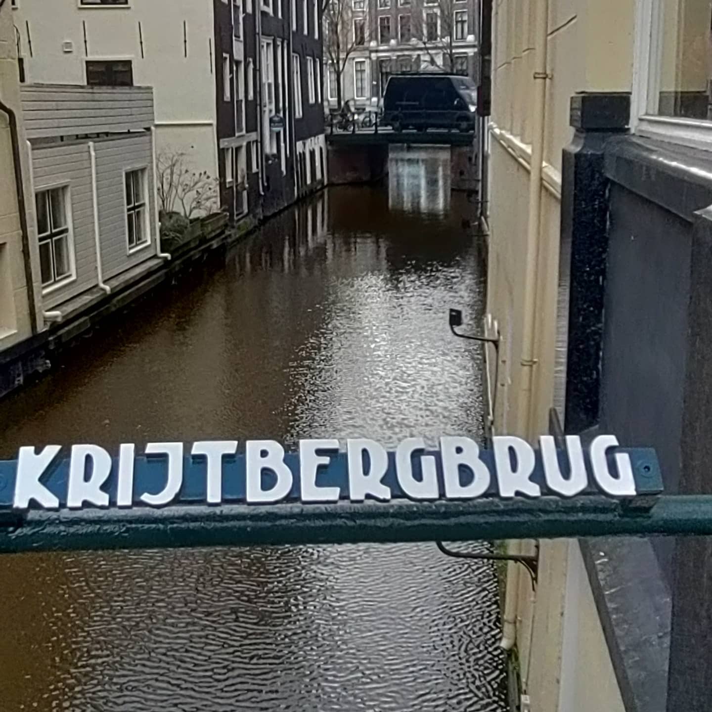 Krijtbergbrug sometimes called sluis instead of brug (Sluis originally or is still a…
